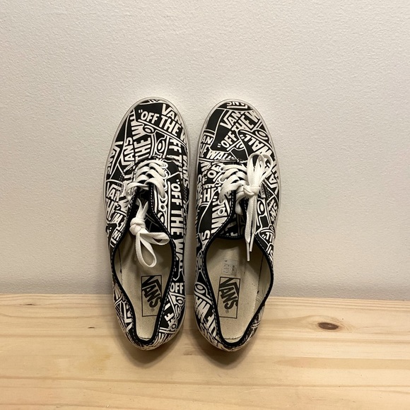 Vans Authenticator Size 12 - Picture 3 of 3